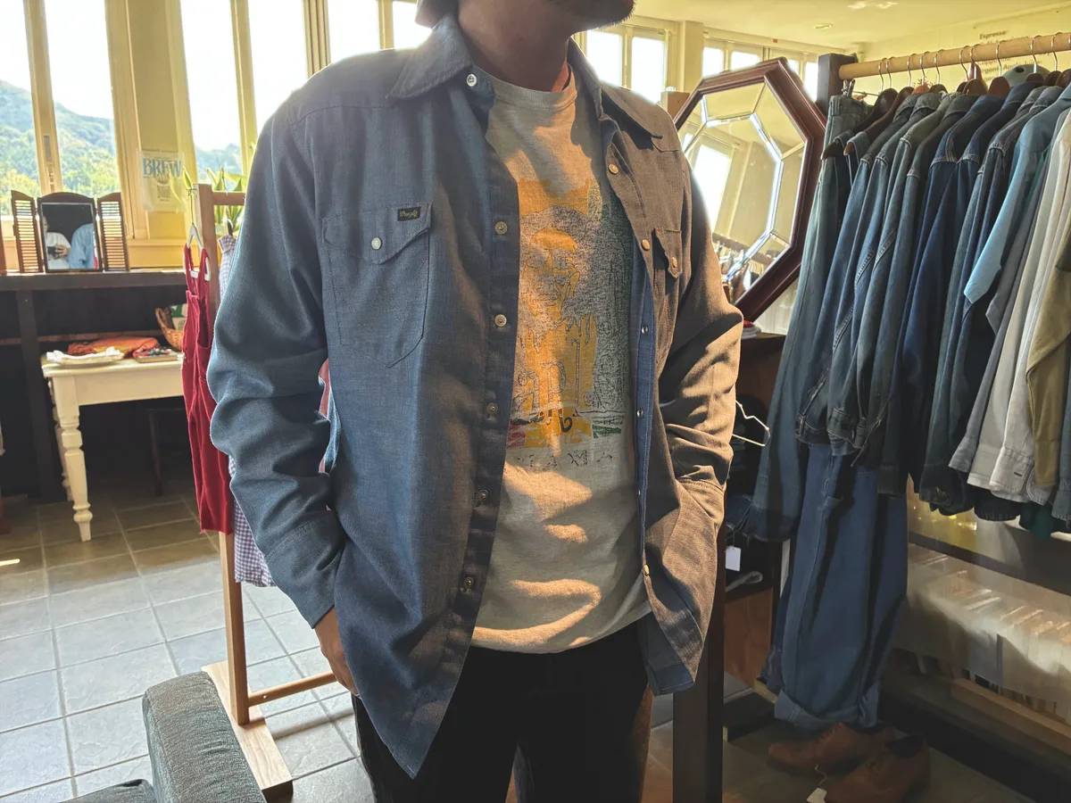1970s Wrangler chambray shirt 5
